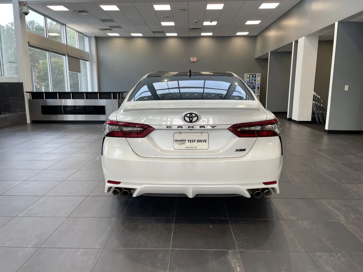 2021 Toyota Camry XSE thumbnail 13