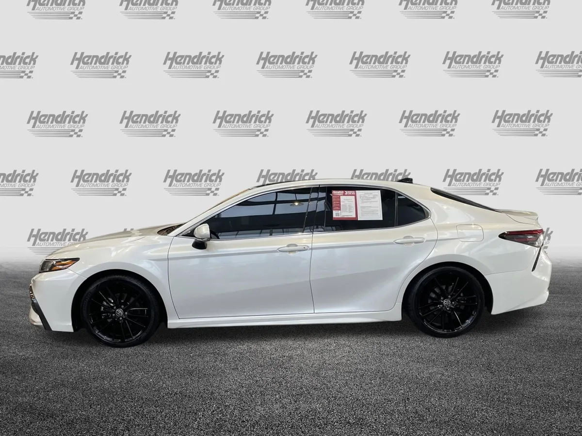 2021 Toyota Camry XSE thumbnail 6