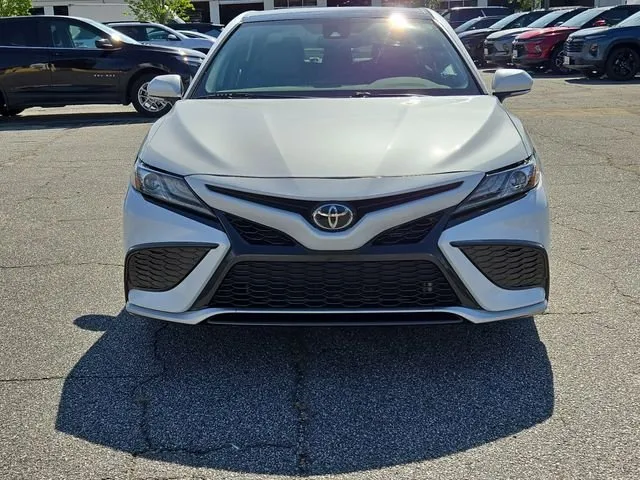 2021 Toyota Camry XSE thumbnail 3