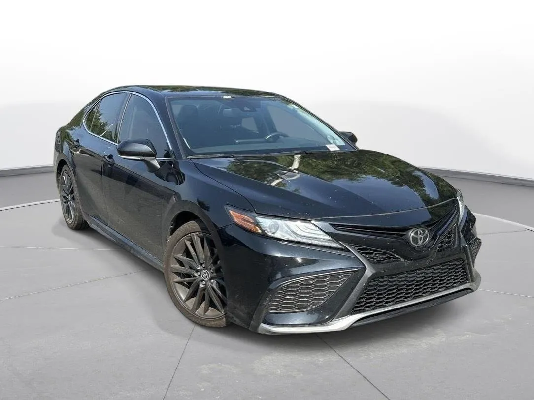 2021 Toyota Camry XSE V6 thumbnail 4