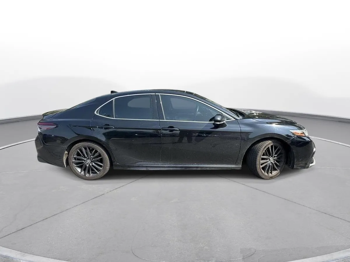 2021 Toyota Camry XSE V6 thumbnail 5