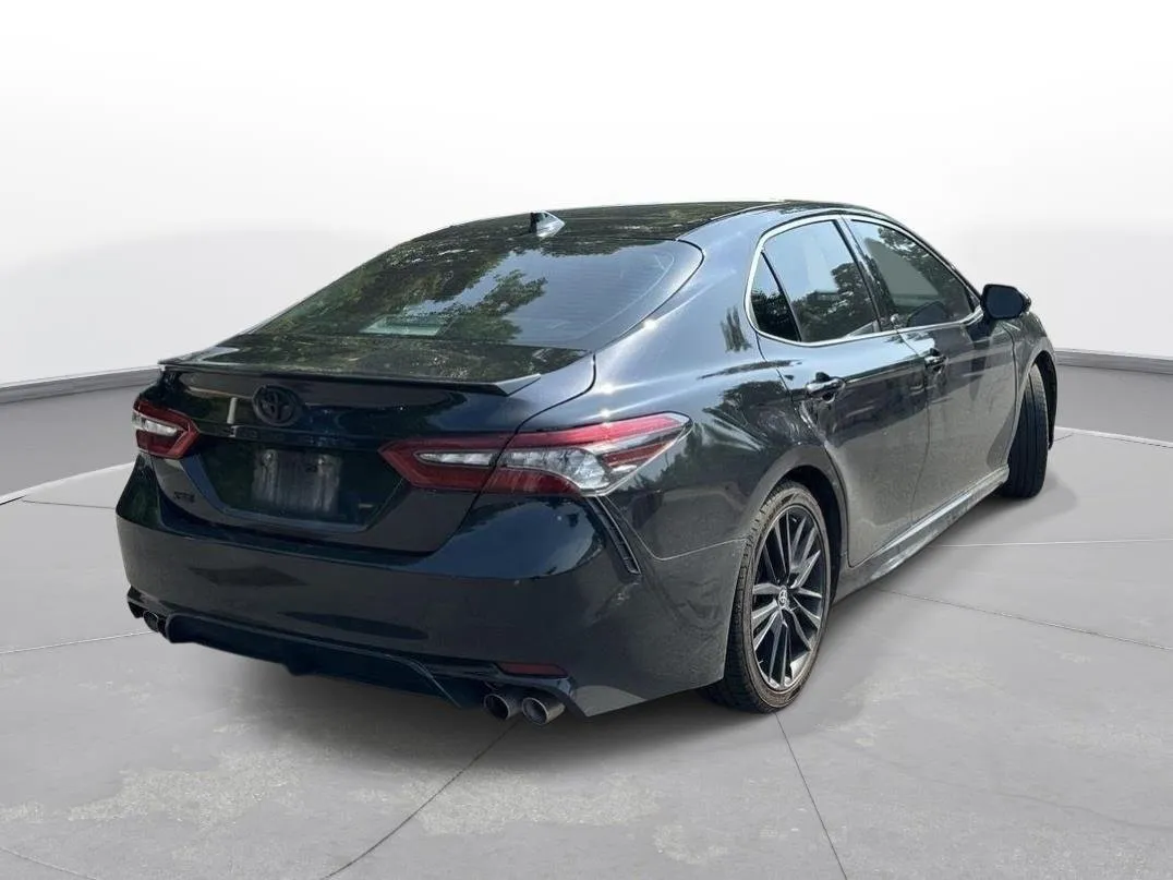 2021 Toyota Camry XSE V6 thumbnail 6