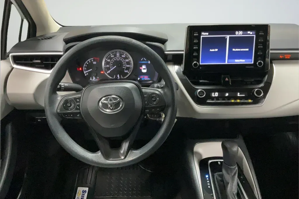 2021 Toyota Corolla LE thumbnail 13