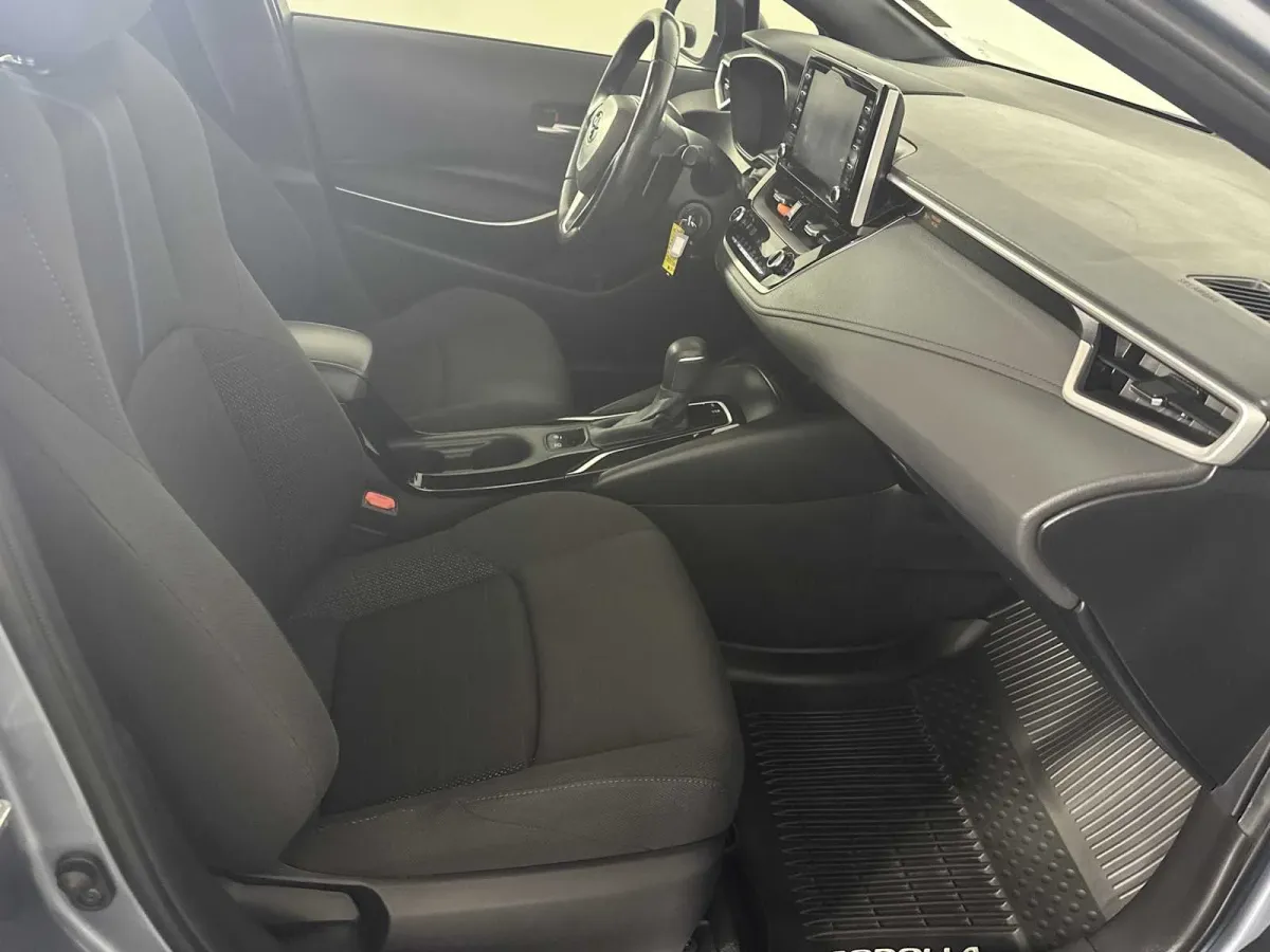 2021 Toyota Corolla SE thumbnail 16