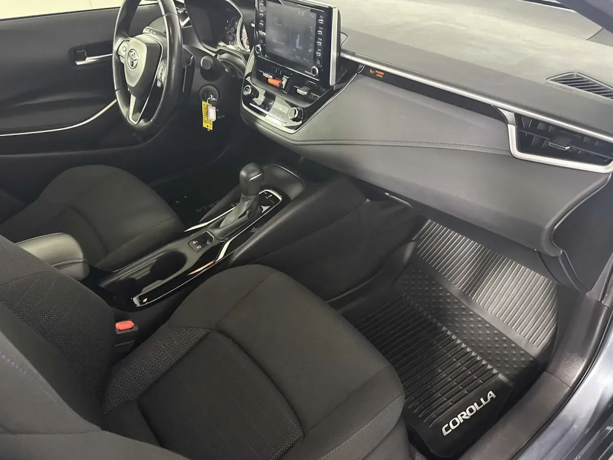 2021 Toyota Corolla SE thumbnail 17