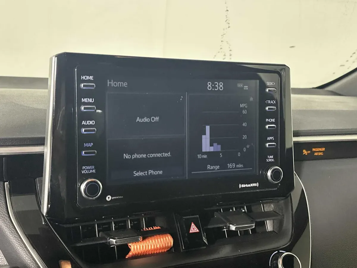 2021 Toyota Corolla SE thumbnail 31