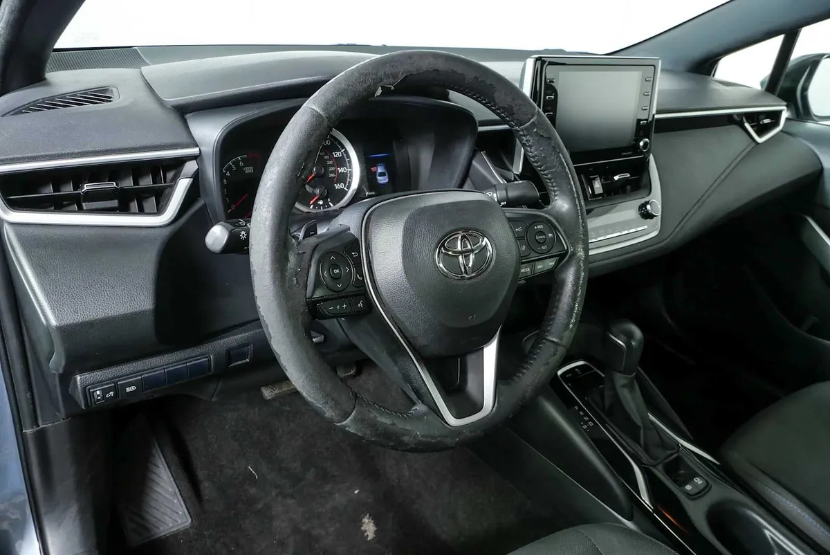 2021 TOYOTA COROLLA SE thumbnail 4