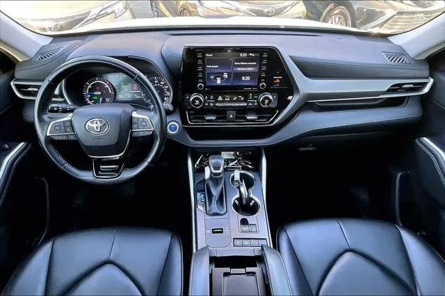 2021 Toyota HIGHLANDER HYBRD thumbnail 15