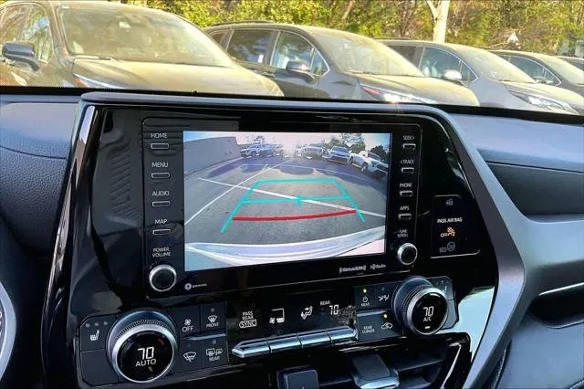 2021 Toyota HIGHLANDER HYBRD thumbnail 26