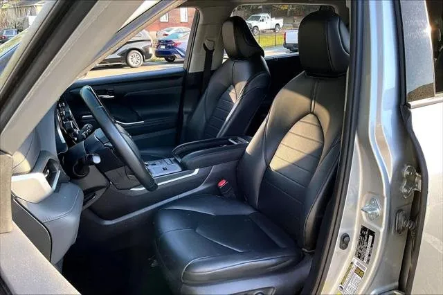2021 Toyota HIGHLANDER HYBRD thumbnail 8