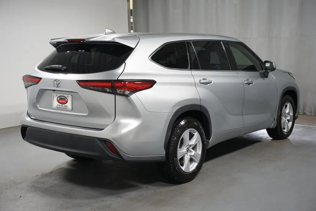 2021 Toyota Highlander L thumbnail 8