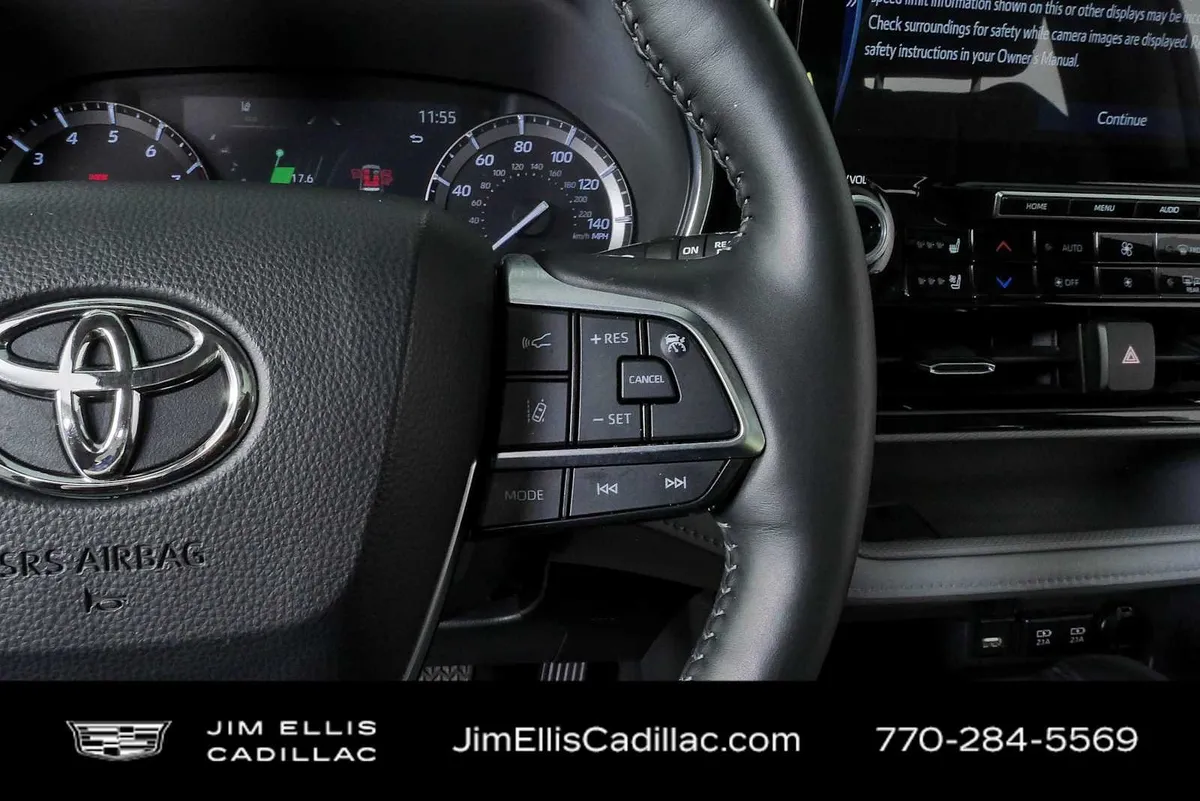2021 Toyota Highlander Platinum thumbnail 10