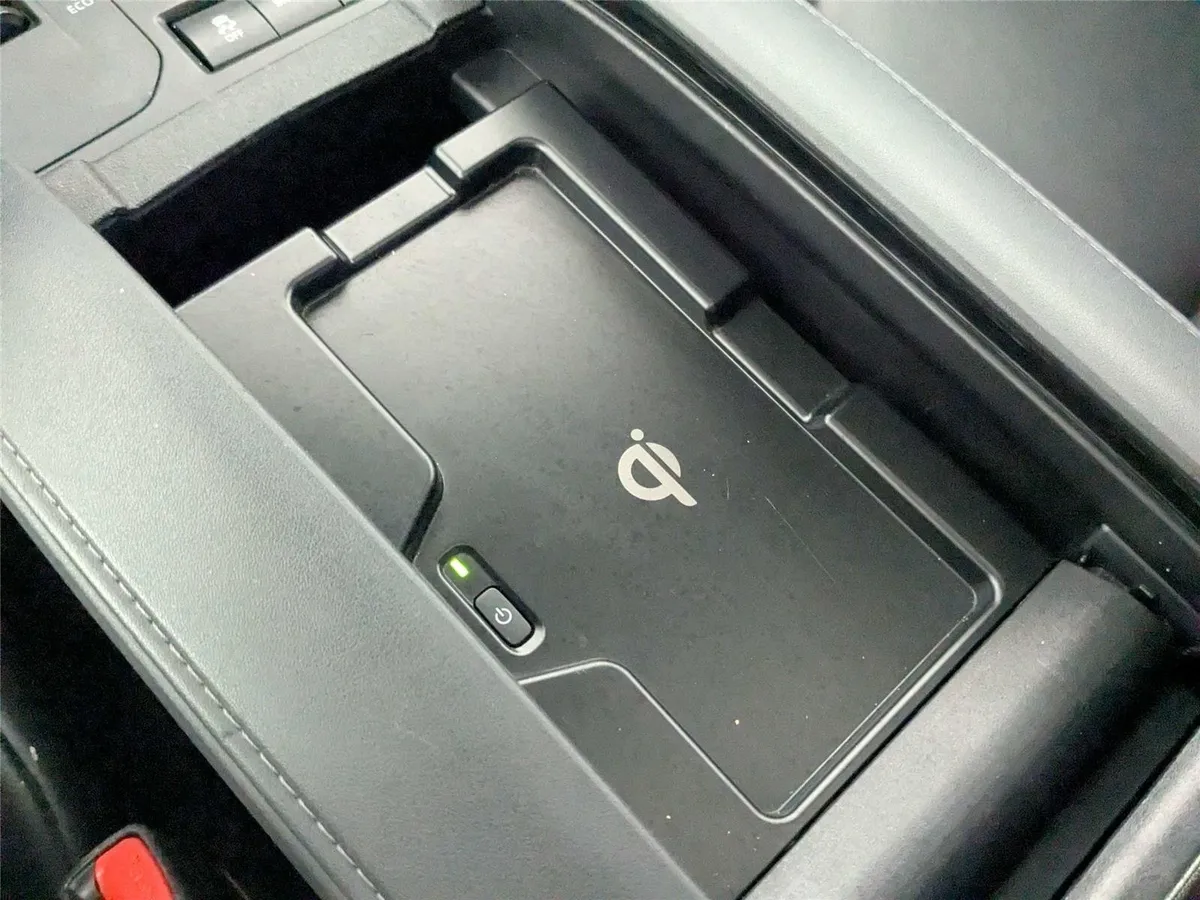 2021 TOYOTA HIGHLANDER XLE thumbnail 25