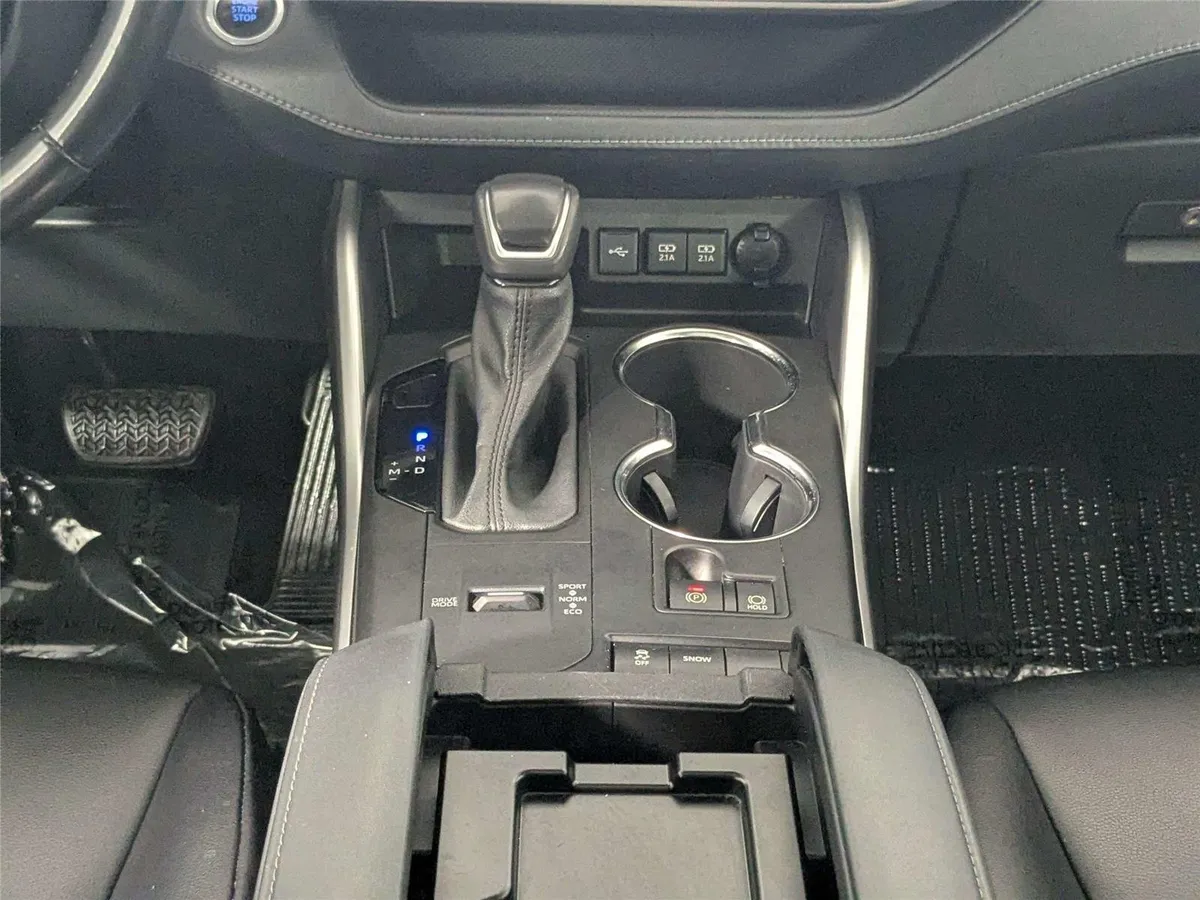 2021 TOYOTA HIGHLANDER XLE thumbnail 43