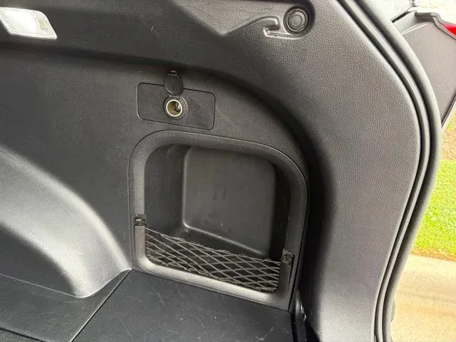 2021 Toyota RAV4 Hybrid XSE thumbnail 15