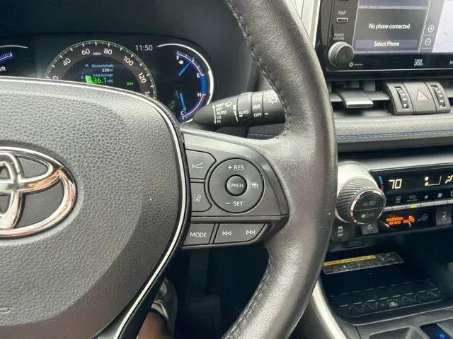 2021 Toyota RAV4 Hybrid XSE thumbnail 37