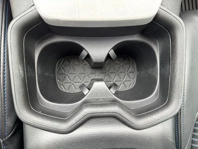 2021 Toyota RAV4 Hybrid XSE thumbnail 40