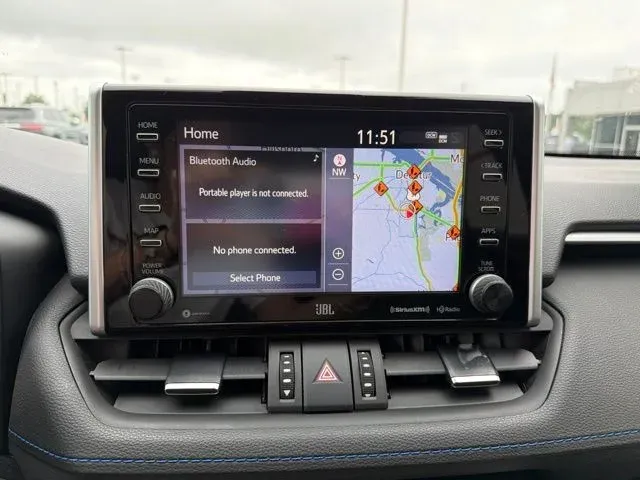 2021 Toyota RAV4 Hybrid XSE thumbnail 45