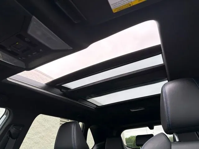 2021 Toyota RAV4 Hybrid XSE thumbnail 51