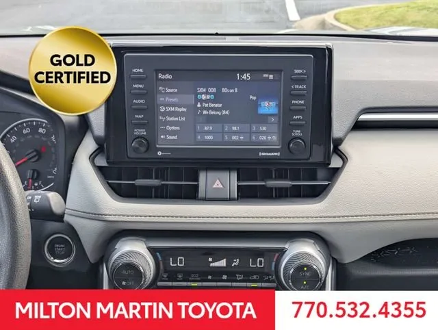 2021 Toyota RAV4 XLE thumbnail 18