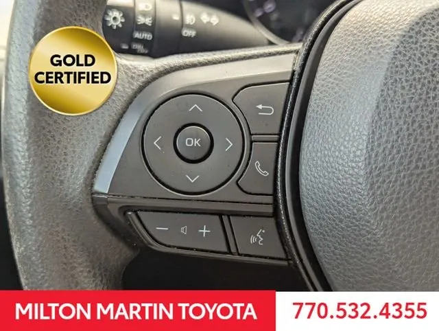 2021 Toyota RAV4 XLE thumbnail 24