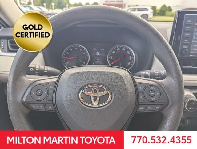 2021 Toyota RAV4 XLE thumbnail 26