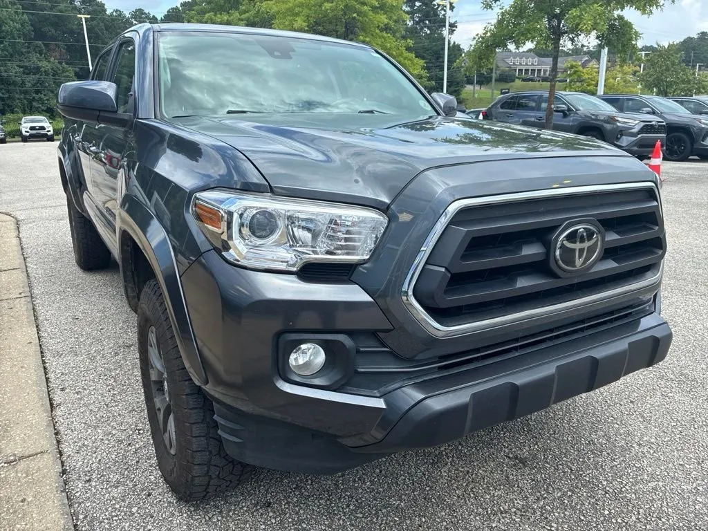 2021 Toyota Tacoma SR5 thumbnail 4