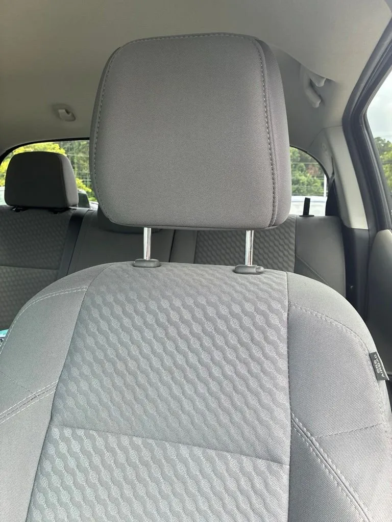 2021 Toyota Tacoma SR5 thumbnail 5