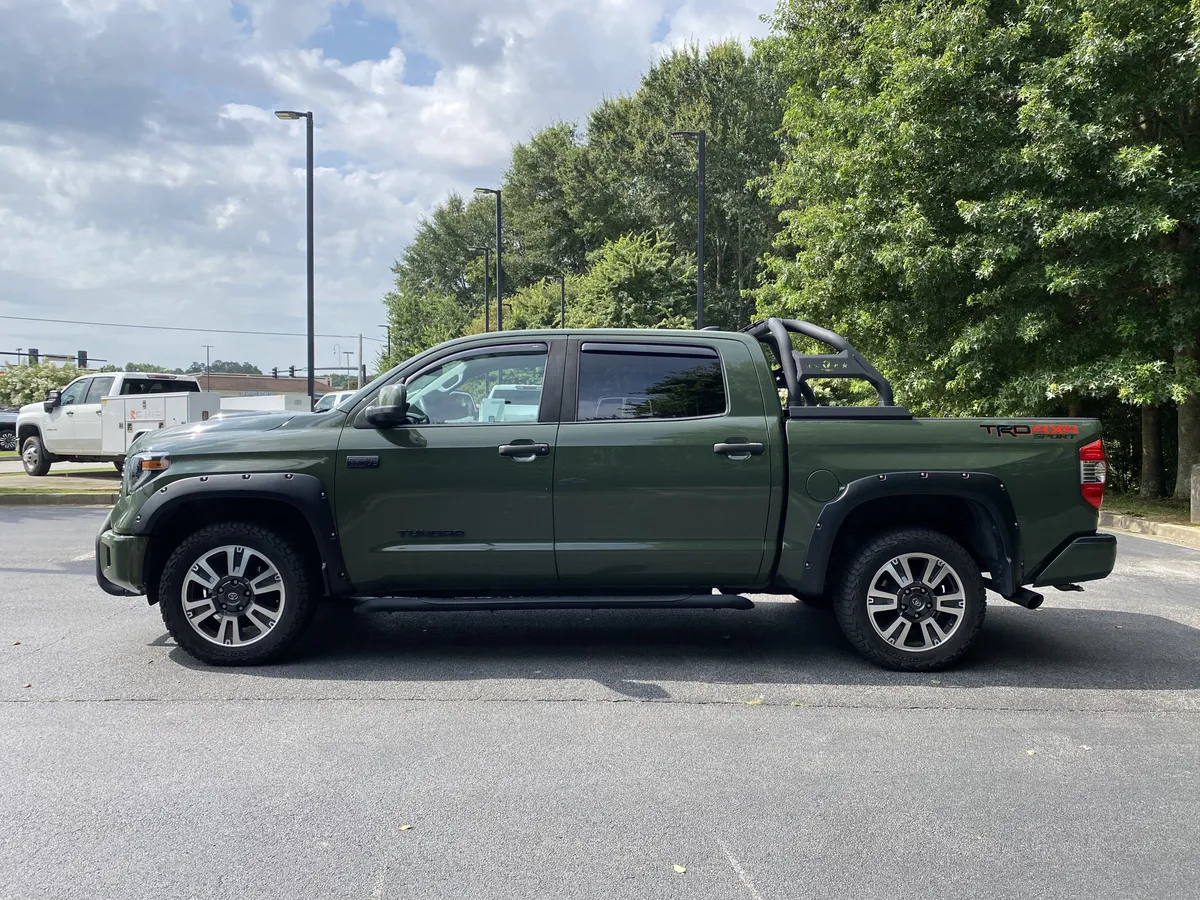 2021 Toyota Tundra 4WD SR5 thumbnail 5