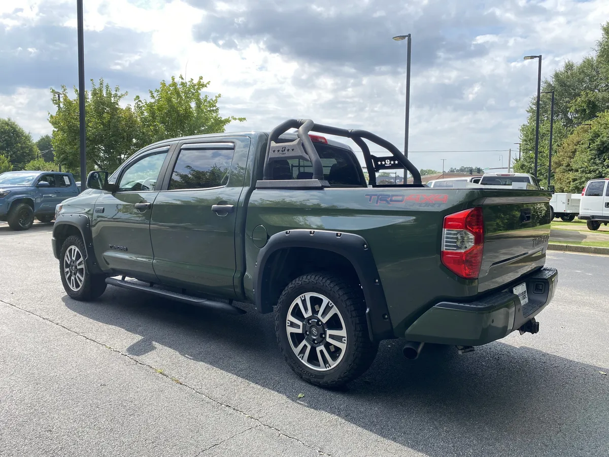 2021 Toyota Tundra 4WD SR5 thumbnail 6