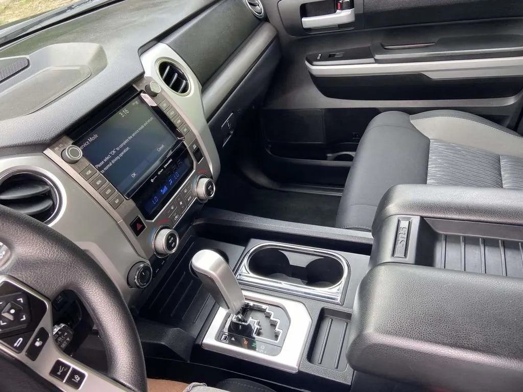 2021 Toyota Tundra SR5 thumbnail 26