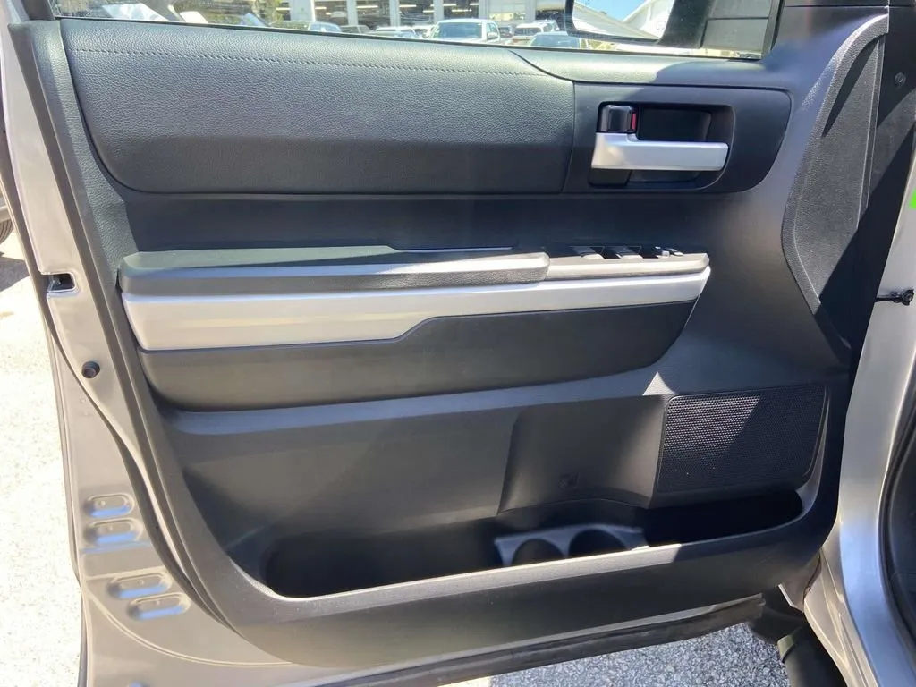 2021 Toyota Tundra SR5 thumbnail 12