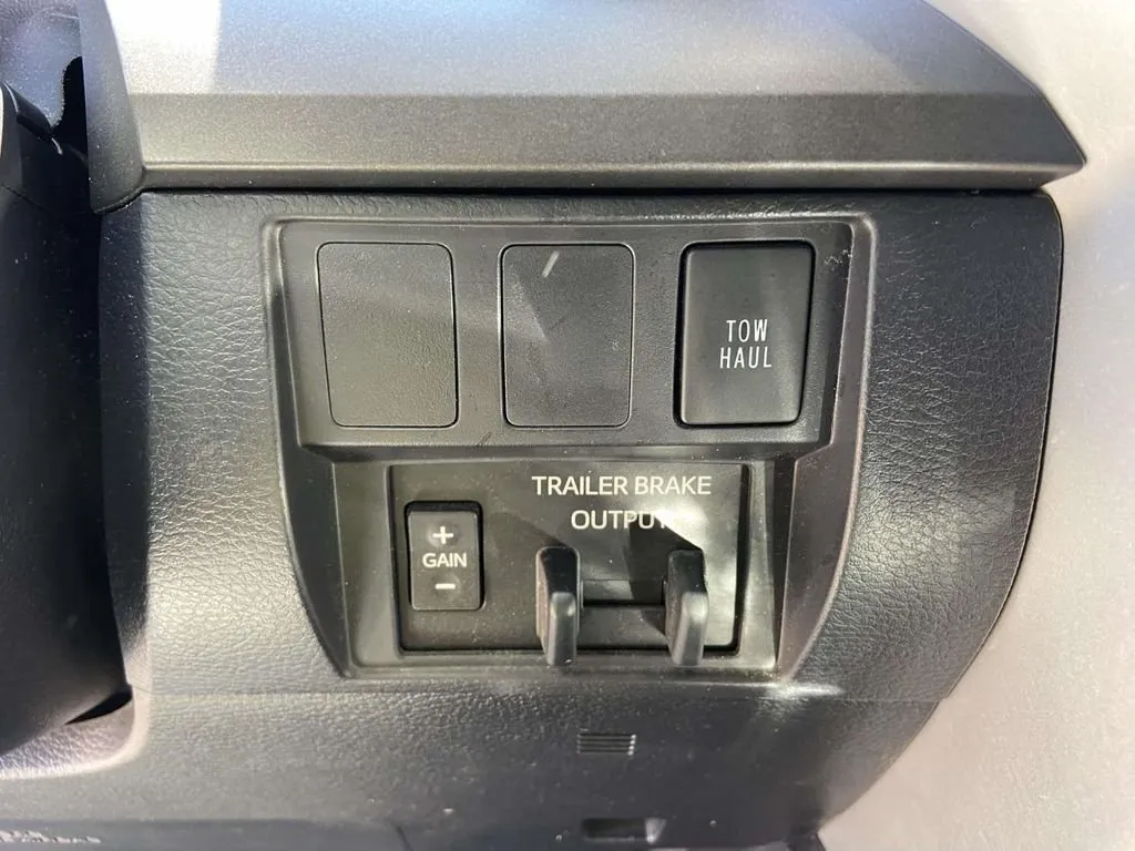 2021 Toyota Tundra SR5 thumbnail 29