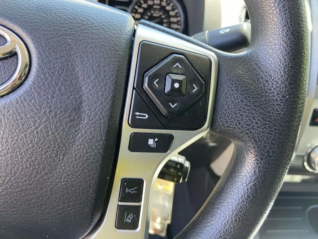 2021 Toyota Tundra SR5 thumbnail 35