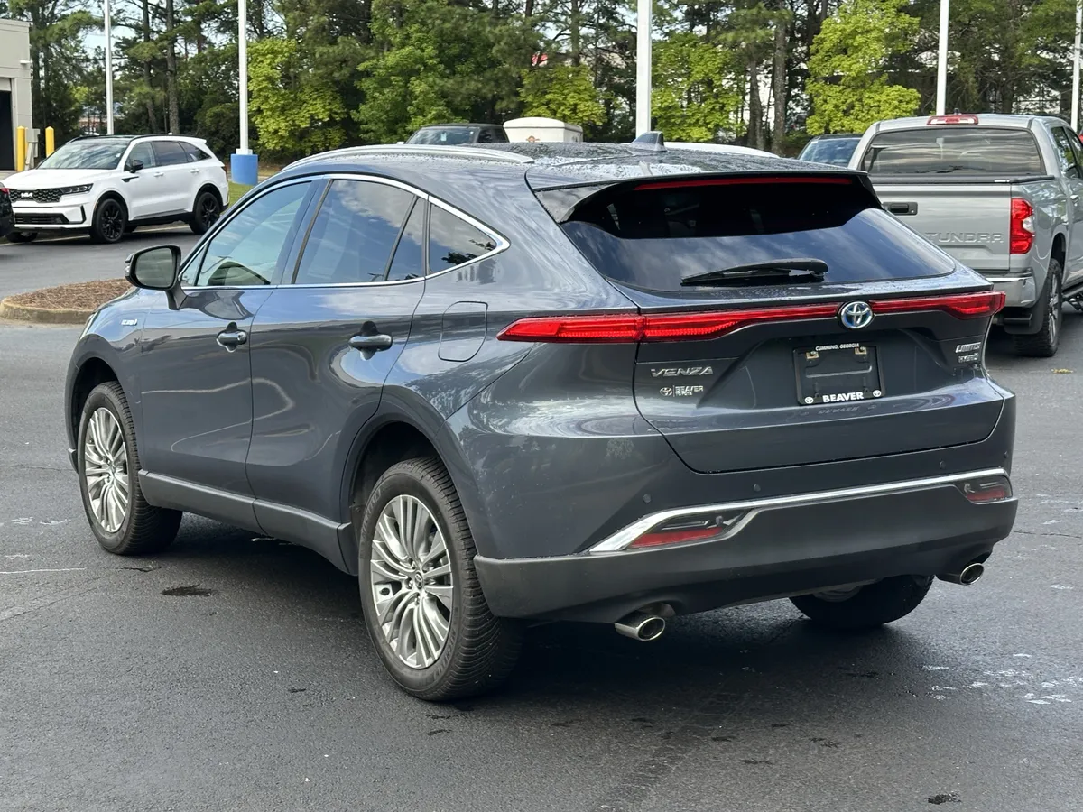2021 Toyota Venza Limited AWD thumbnail 9
