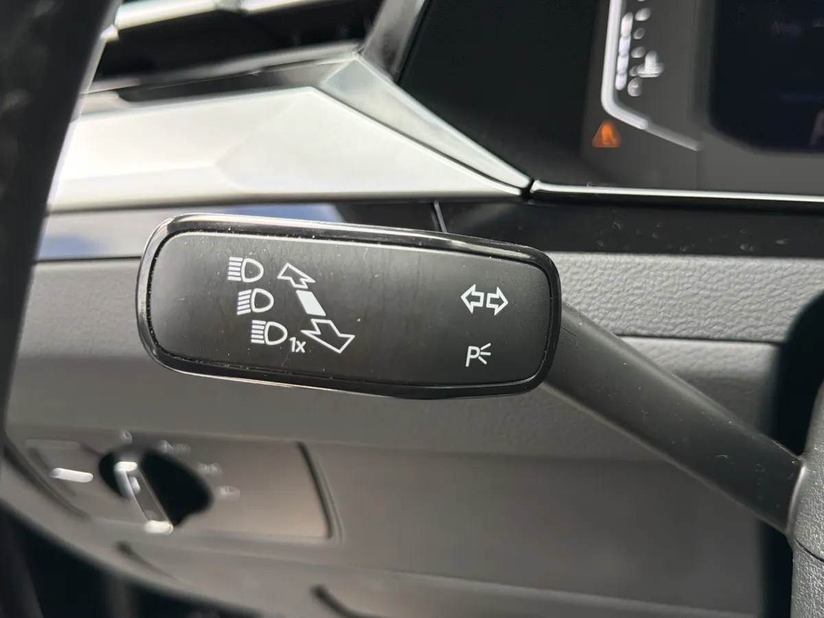 2021 Volkswagen Arteon SE thumbnail 24
