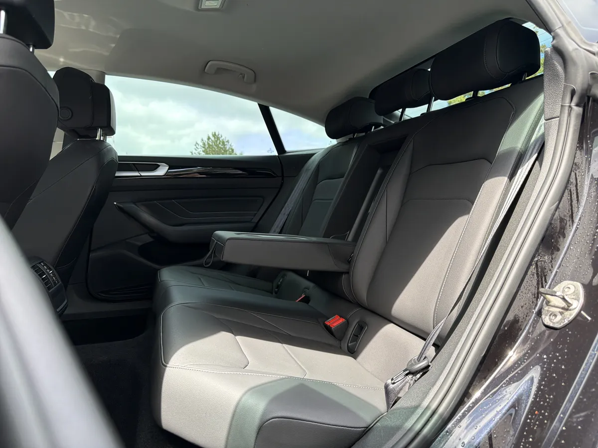 2021 Volkswagen Arteon SE thumbnail 36