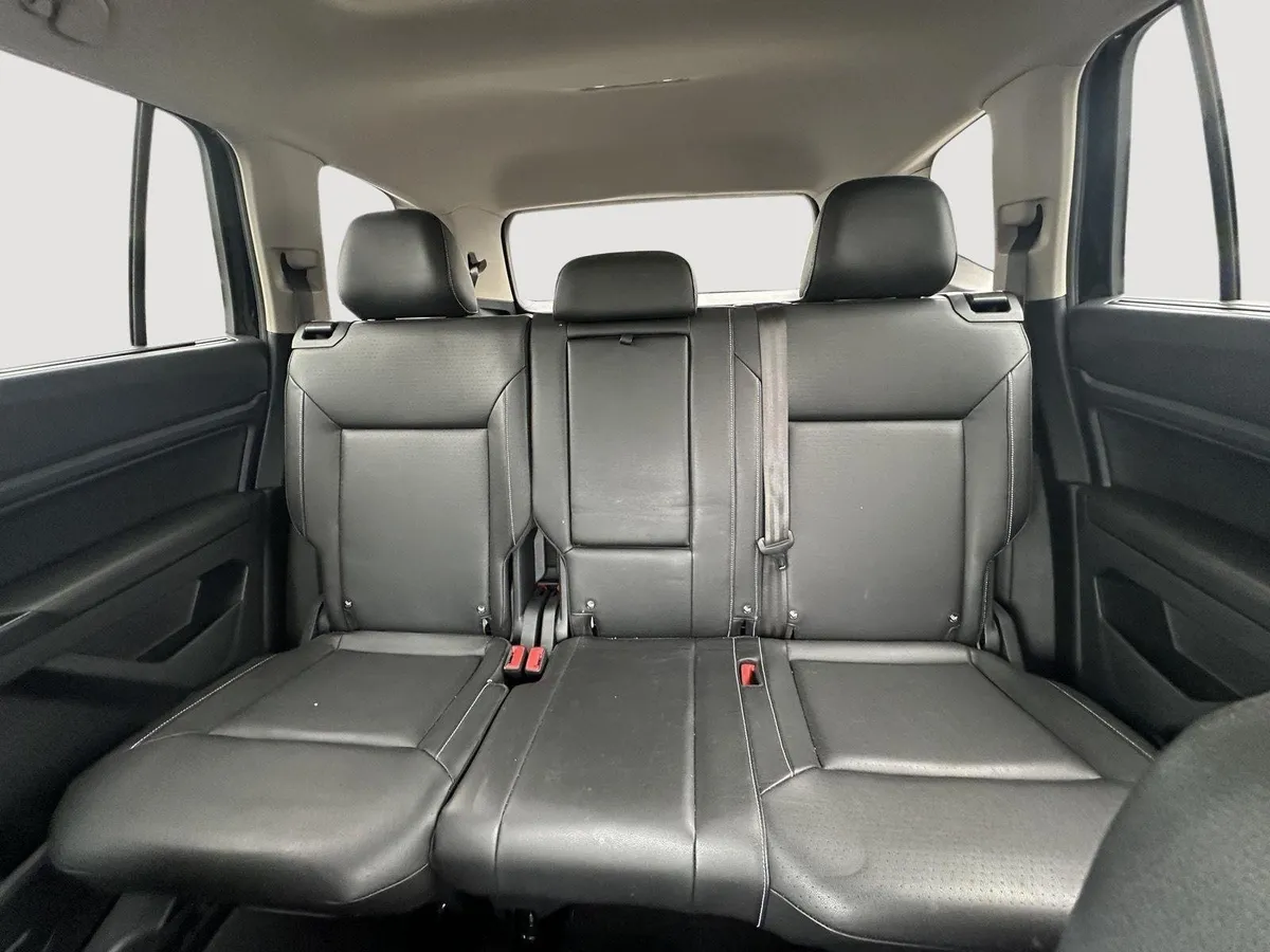 2021 Volkswagen Atlas 3.6L V6 SE w/Technology thumbnail 12