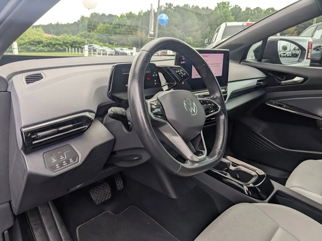 2021 Volkswagen ID.4 Pro S thumbnail 13
