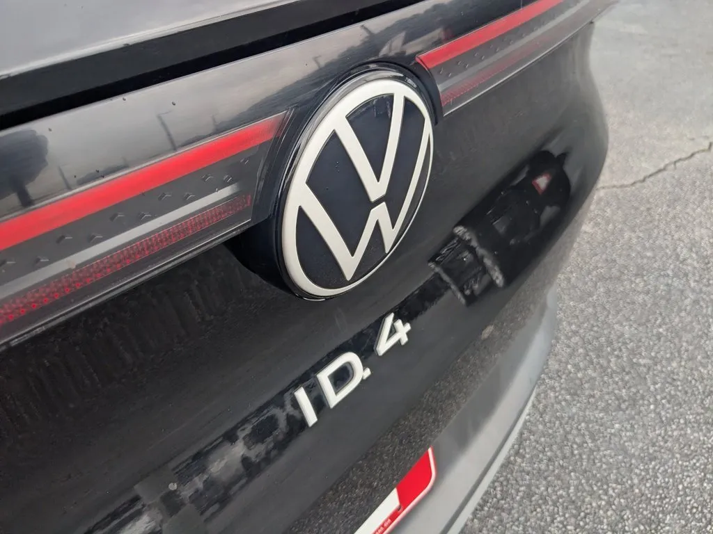 2021 Volkswagen ID.4 Pro S thumbnail 27