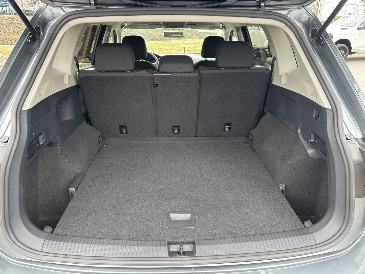 2021 Volkswagen Tiguan S thumbnail 32