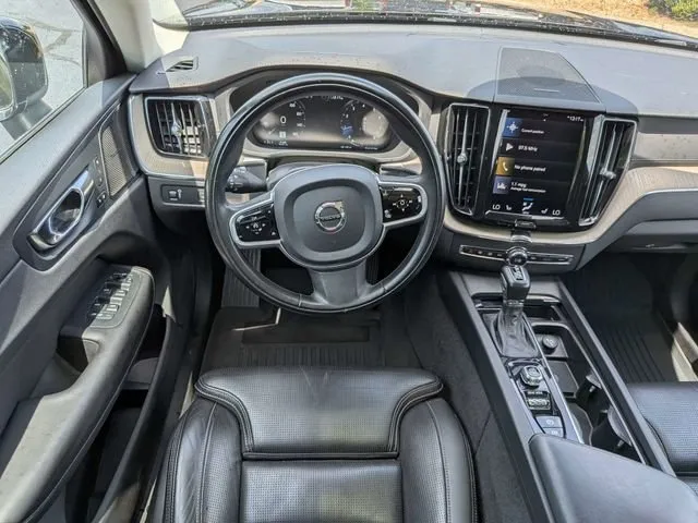 2021 Volvo XC60 T5 Inscription thumbnail 15