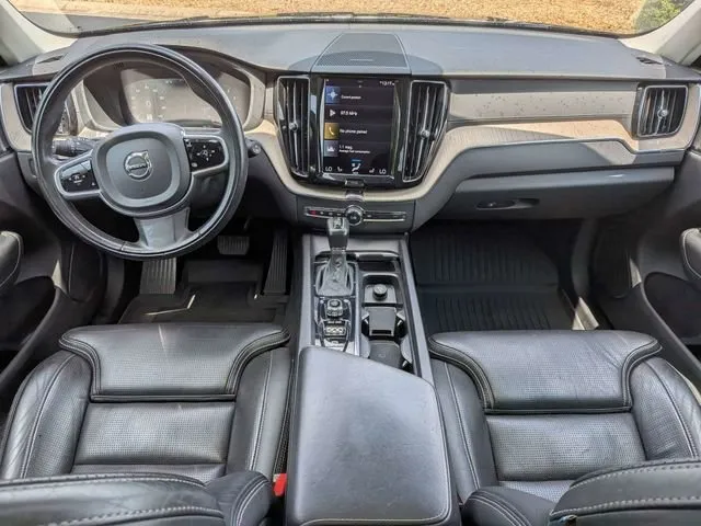 2021 Volvo XC60 T5 Inscription thumbnail 6