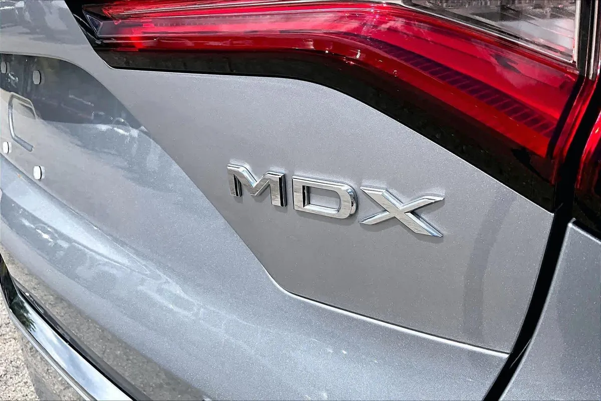 2022 Acura MDX w/Advance Package thumbnail 10