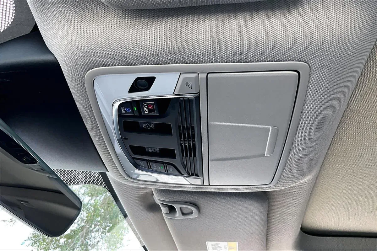 2022 Acura MDX w/Advance Package thumbnail 32
