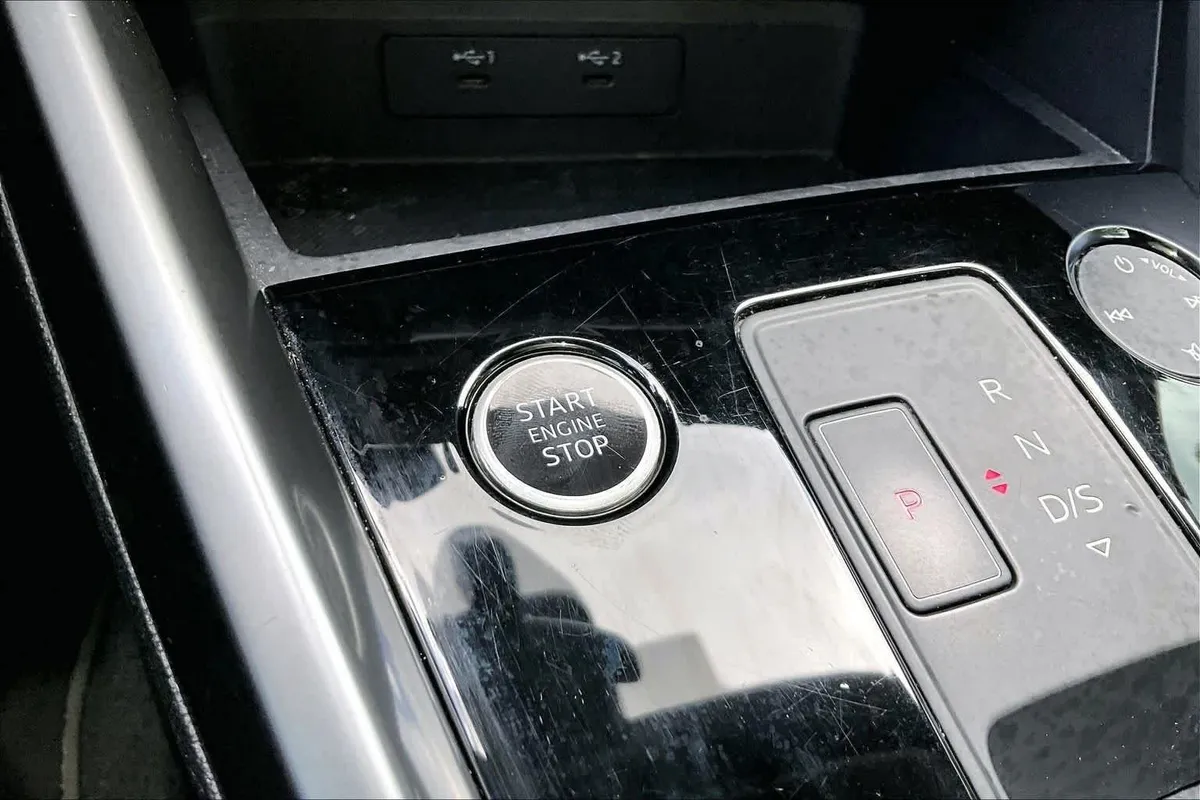 2022 Audi A3 Premium thumbnail 33