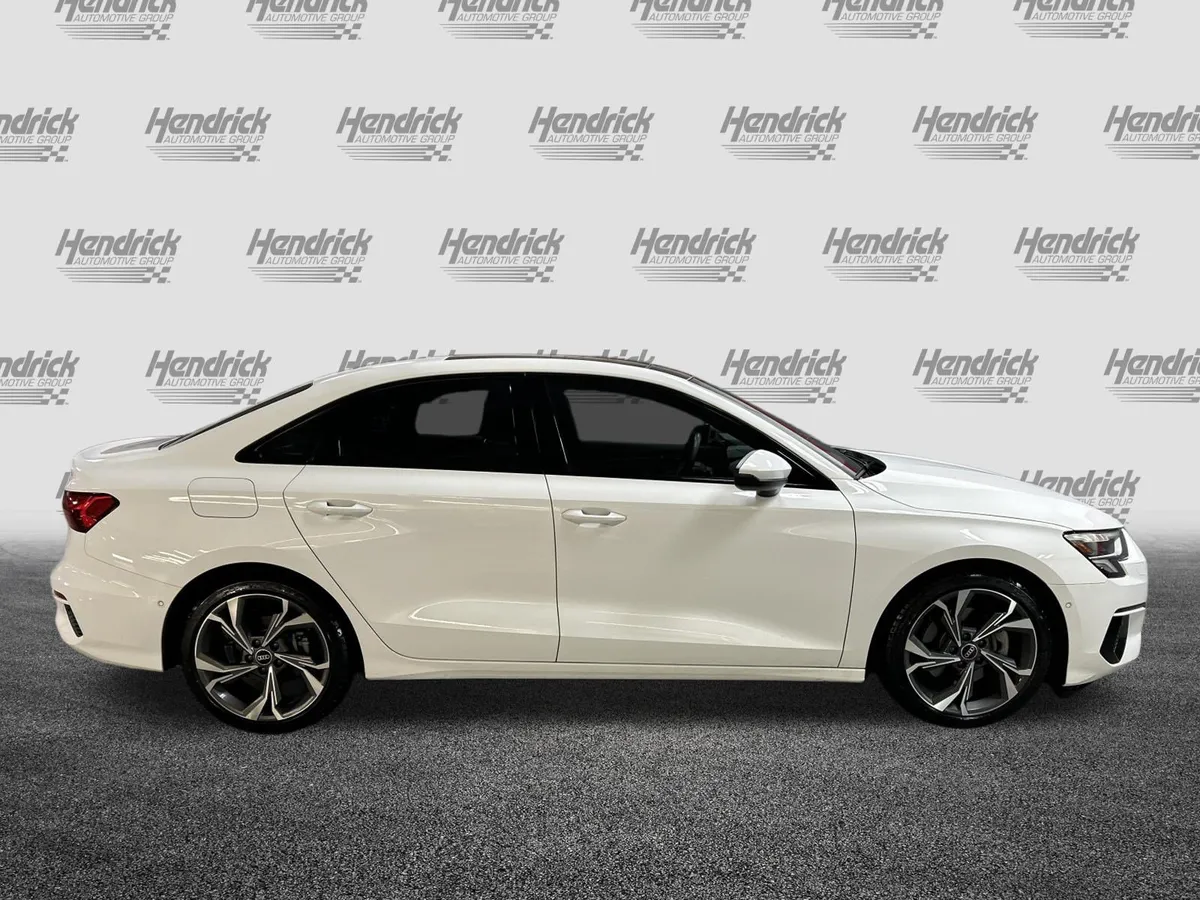 2022 Audi A3 Premium Plus thumbnail 11