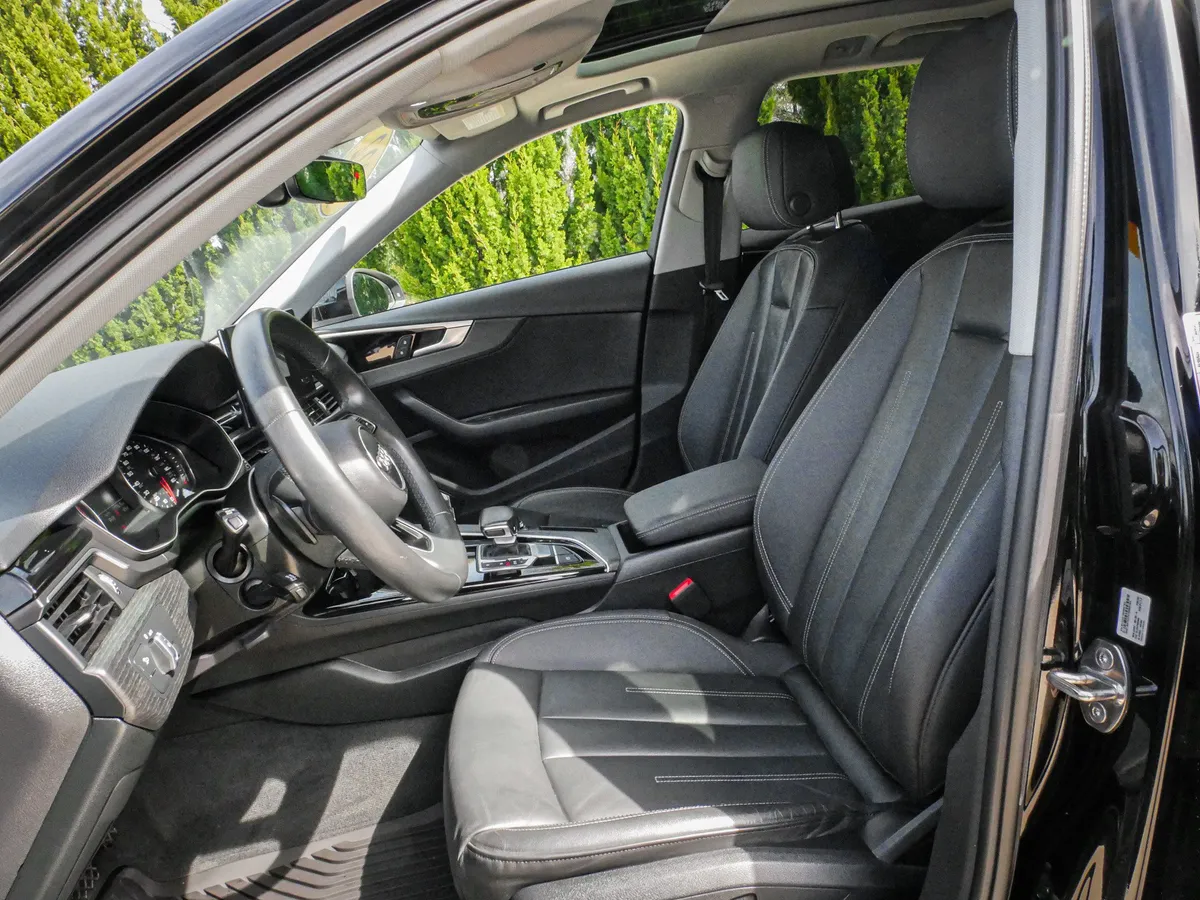 2022 Audi A4 allroad Premium thumbnail 15