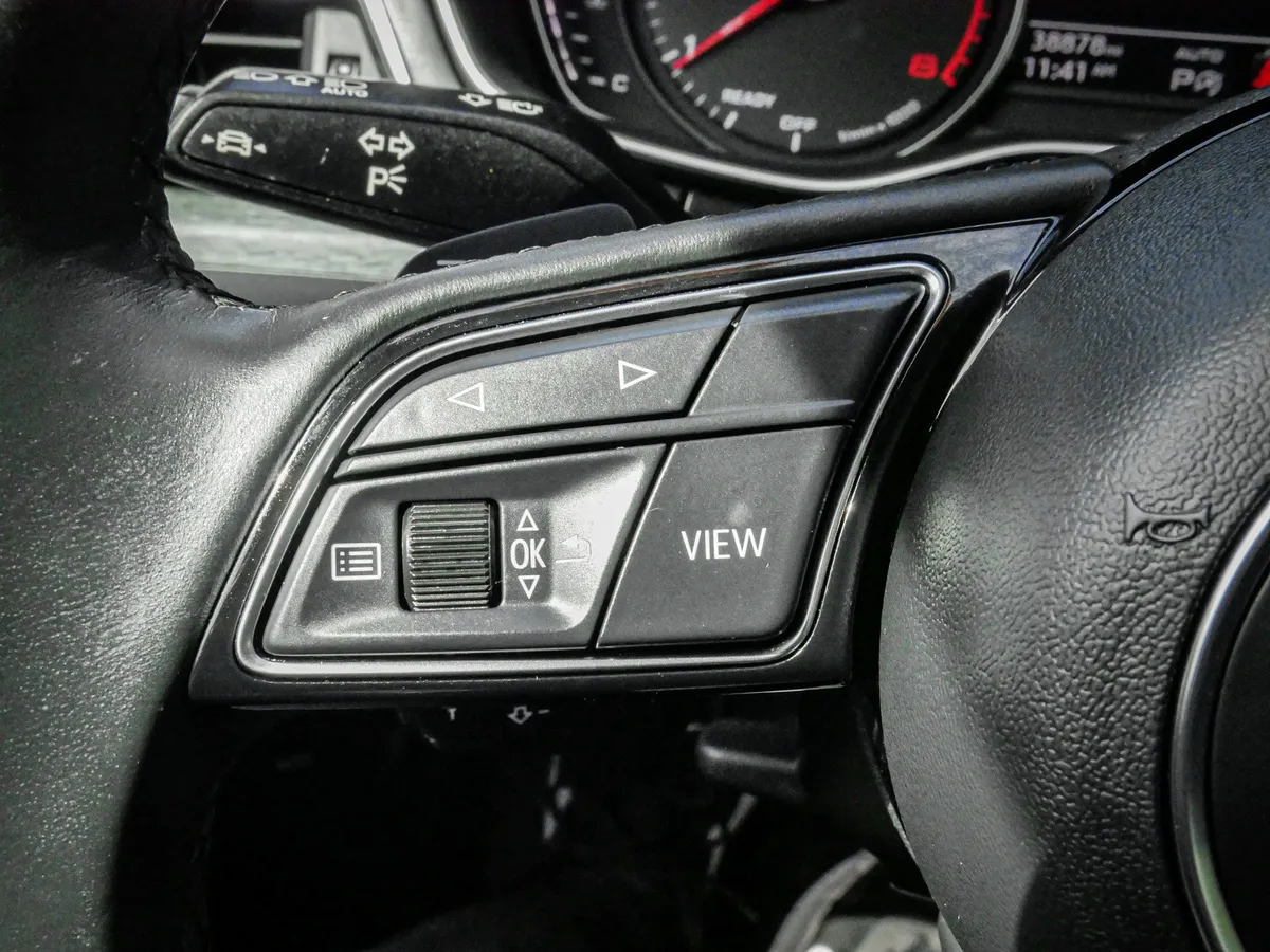 2022 Audi A4 allroad Premium thumbnail 18