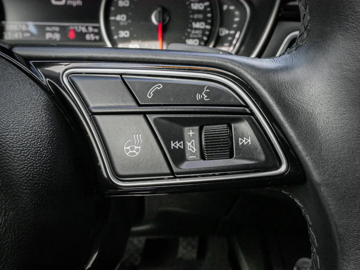 2022 Audi A4 allroad Premium thumbnail 19